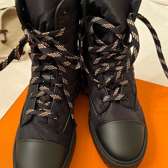 Hermes Fresh Ankle Boots - Picture 6 of 9